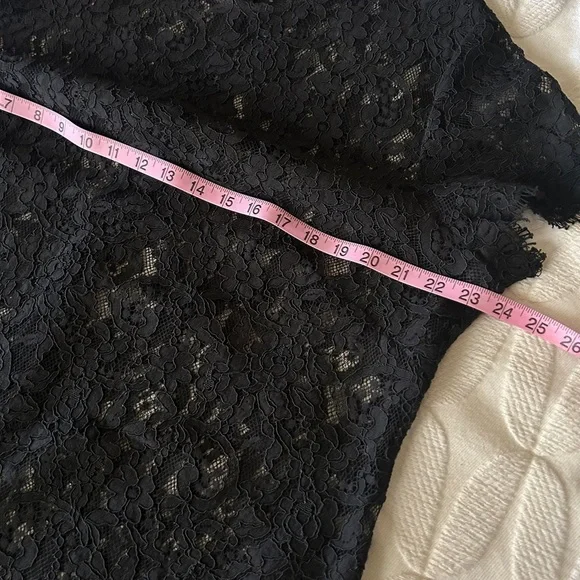 Ralph Lauren size 16 black lace mini shift dress. Black slip underneath. - Picture 12 of 15